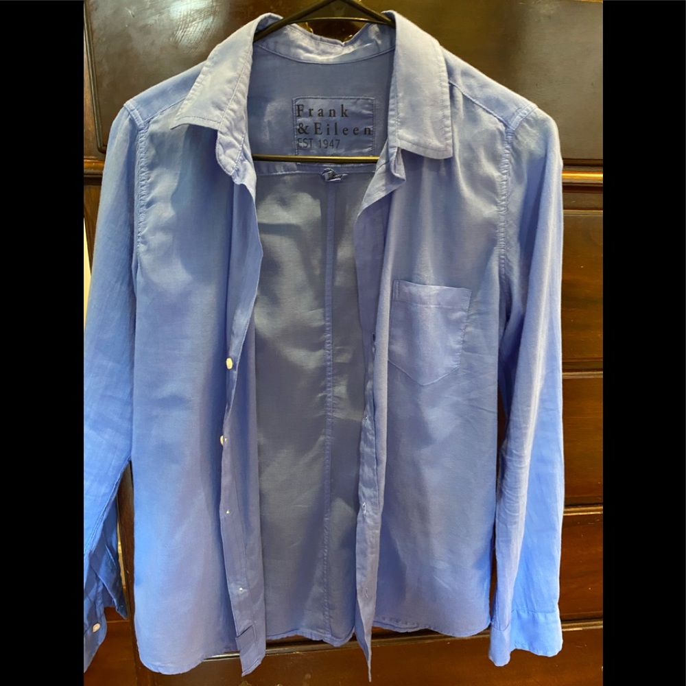 Frank and Eileen Blue Button Down S